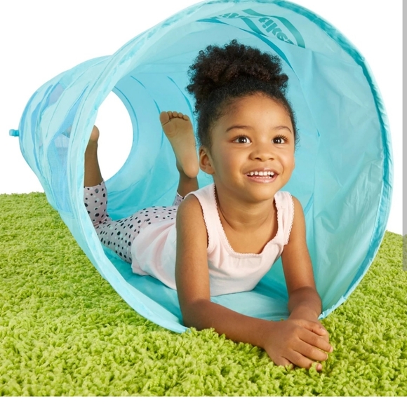 Little Tikes Play Tunnel - Picture 6 of 6